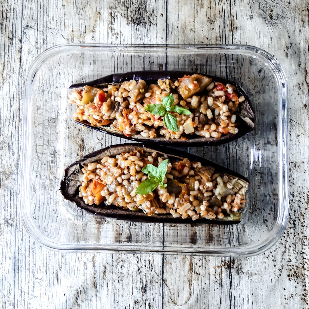 Aubergine farcie à l'orge-min Aubergine farcie à l'orge