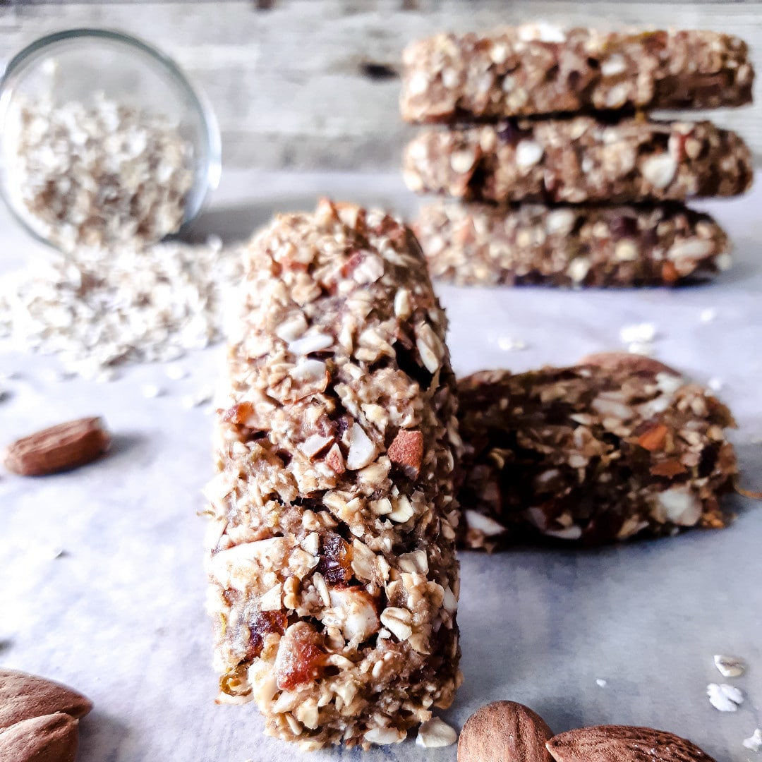 Barres de céréales poires et amandes-min Barres de céréales poires et amandes